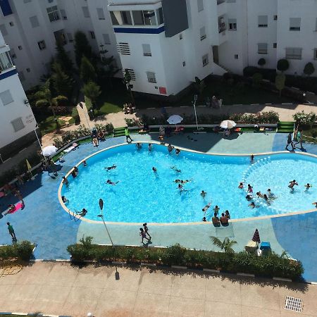 Appart. Luxueux Avec Piscine, Cosy, Bien Situe Bouznika Exterior photo