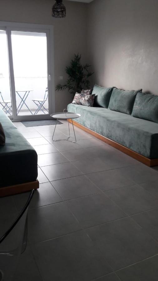Appart. Luxueux Avec Piscine, Cosy, Bien Situe Bouznika Exterior photo